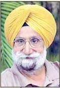 ਸਰਕਾਰ ਬਿਨਾਂ ਕਿਸੇ ਦੇਰੀ ਅਦਾਲਤ ਦੇ ਫ਼ੈਸਲੇ ਨੂੰ ਲਾਗੂ ਕਰਕੇ ਮੁਲਾਜ਼ਮਾਂ ਦਾ ਹੱਕ ਦੇਵੇ-ਰੰਧਾਵਾ
