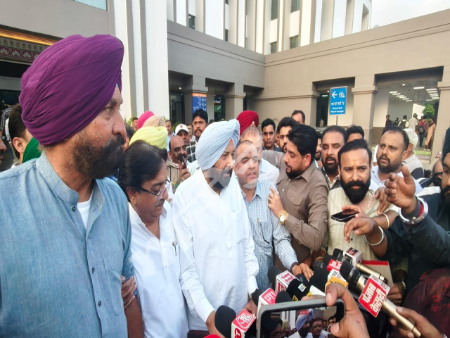 ਪ੍ਰਧਾਨ ਮੰਤਰੀ ਮੋਦੀ ਦੇ ਦੌਰੇ ਦੀਆਂ ਤਿਆਰੀਆਂ ਦਾ ਜਾਇਜ਼ਾ ਲੈਣ ਜਲੰਧਰ ਕੈਂਟ ਰੇਲਵੇ ਸਟੇਸ਼ਨ ਪੁੱਜੇ ਕੇਵਲ ਸਿੰਘ ਢਿੱਲੋਂ
