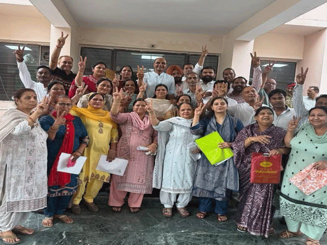 ਅਬੋਹਰ ਨਗਰ ਨਿਗਮ ’ਤੇ ਭਾਜਪਾ ਦਾ ਕਬਜ਼ਾ, ਪੂਜਾ ਵਧਵਾ ਬਣੇ ਮੇਅਰ