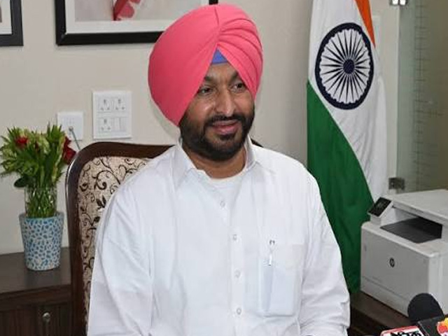 ਰਵਨੀਤ ਸਿੰਘ ਬਿੱਟੂ ਵਲੋਂ ਪੰਜਾਬ ਦੇ ਅਹਿਮ ਰੇਲਵੇ ਪ੍ਰੋਜੈਕਟਾਂ ਵਿਚ ਭਗਵੰਤ ਮਾਨ ਨੂੰ ਪੱਤਰ ਲਿਖ ਕੇ ਨਿੱਜੀ ਦਖ਼ਲ ਦੇਣ ਦੀ ਅਪੀਲ