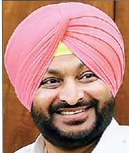  ਪੰਜਾਬ ਦੇ ਅਹਿਮ ਰੇਲਵੇ ਪ੍ਰਾਜੈਕਟਾਂ ਨੂੰ ਲੱਗੀ ਬਰੇਕ, 
ਕੇਂਦਰੀ ਮੰਤਰੀ ਬਿੱਟੂ ਨੇ ਮੁੱਖ ਮੰਤਰੀ ਨੂੰ ਲਿਖਿਆ ਪੱਤਰ