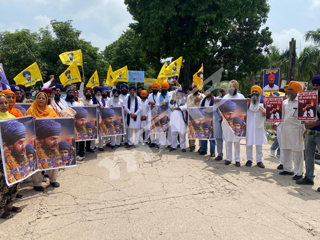 ਬੰਦੀ ਸਿੰਘਾਂ ਦੀ ਰਿਹਾਈ ਨੂੰ ਲੈ ਕੇ ਅਕਾਲੀ ਦਲ ਵਾਰਿਸ ਪੰਜਾਬ ਦੇ ਵਲੋਂ ਗੁਰਦੁਆਰਾ ਅੰਬ ਸਾਹਿਬ ਵਿਖੇ ਰੋਸ ਪ੍ਰਦਰਸ਼ਨ