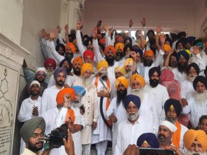 ਸ਼੍ਰੋਮਣੀ ਅਕਾਲੀ ਦਲ 'ਪੁਨਰ ਸੁਰਜੀਤ' ਵਲੋਂ ਬੰਦੀ ਸਿੰਘਾਂ ਦੀ ਰਿਹਾਈ ਲਈ ਸ੍ਰੀ ਅਕਾਲ ਤਖਤ ਸਾਹਿਬ ਸਨਮੁਖ ਅਰਦਾਸ