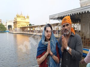 ਸੁਨੀਲ ਸ਼ੈਟੀ ਸ੍ਰੀ ਦਰਬਾਰ ਸਾਹਿਬ ਹੋਏ ਨਤਮਸਤਕ
