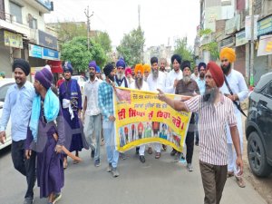 ਖੰਨਾ ’ਚ ਪੰਜਾਬ ਬੰਦ ਦਾ ਅਸਰ, ਵੱਖ-ਵੱਖ ਜਥੇਬੰਦੀਆਂ ਨੇ ਕੱਢਿਆ ਰੋਸ ਮਾਰਚ
