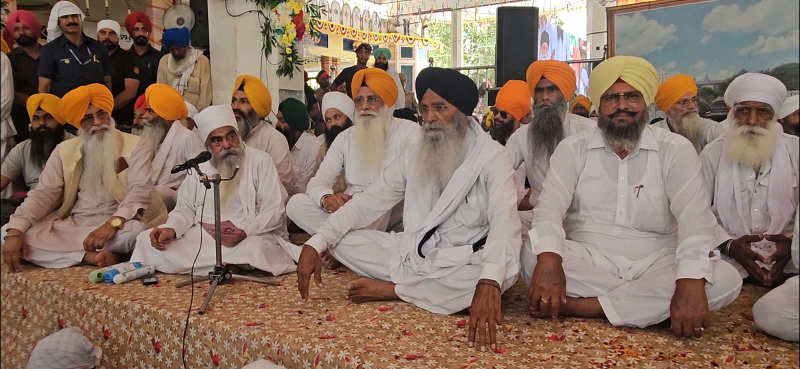 ਐਡਵੋਕੇਟ ਧਾਮੀ, ਸਪੀਕਰ ਸੰਧਵਾਂ ਤੇ ਮੁੱਖ ਮੰਤਰੀ ਦੇ ਮਾਤਾ ਨਾਨਕਸਰ ਵਿਖੇ ਹੋਏ ਨਤਮਸਤਕ
