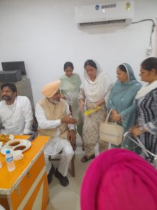 ਵਿੱਤ ਮੰਤਰੀ ਹਰਪਾਲ ਸਿੰਘ ਚੀਮਾ ਨਾਲ ਆਂਗਣਵਾੜੀ ਮੁਲਾਜ਼ਮ ਯੂਨੀਅਨ ਦੇ ਵਫ਼ਦ ਨੇ ਕੀਤੀ ਮੁਲਾਕਾਤ