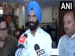 ਇਮਾਰਤ ਹਾਦਸੇ ਵਿਚ "ਦਿੱਲੀ ਪ੍ਰਸ਼ਾਸਨ ਨੇ ਕੀਤੀ ਹੁਣ ਤੱਕ ਸਭ ਤੋਂ ਸਖ਼ਤ ਕਾਰਵਾਈ - ਸਿਰਸਾ