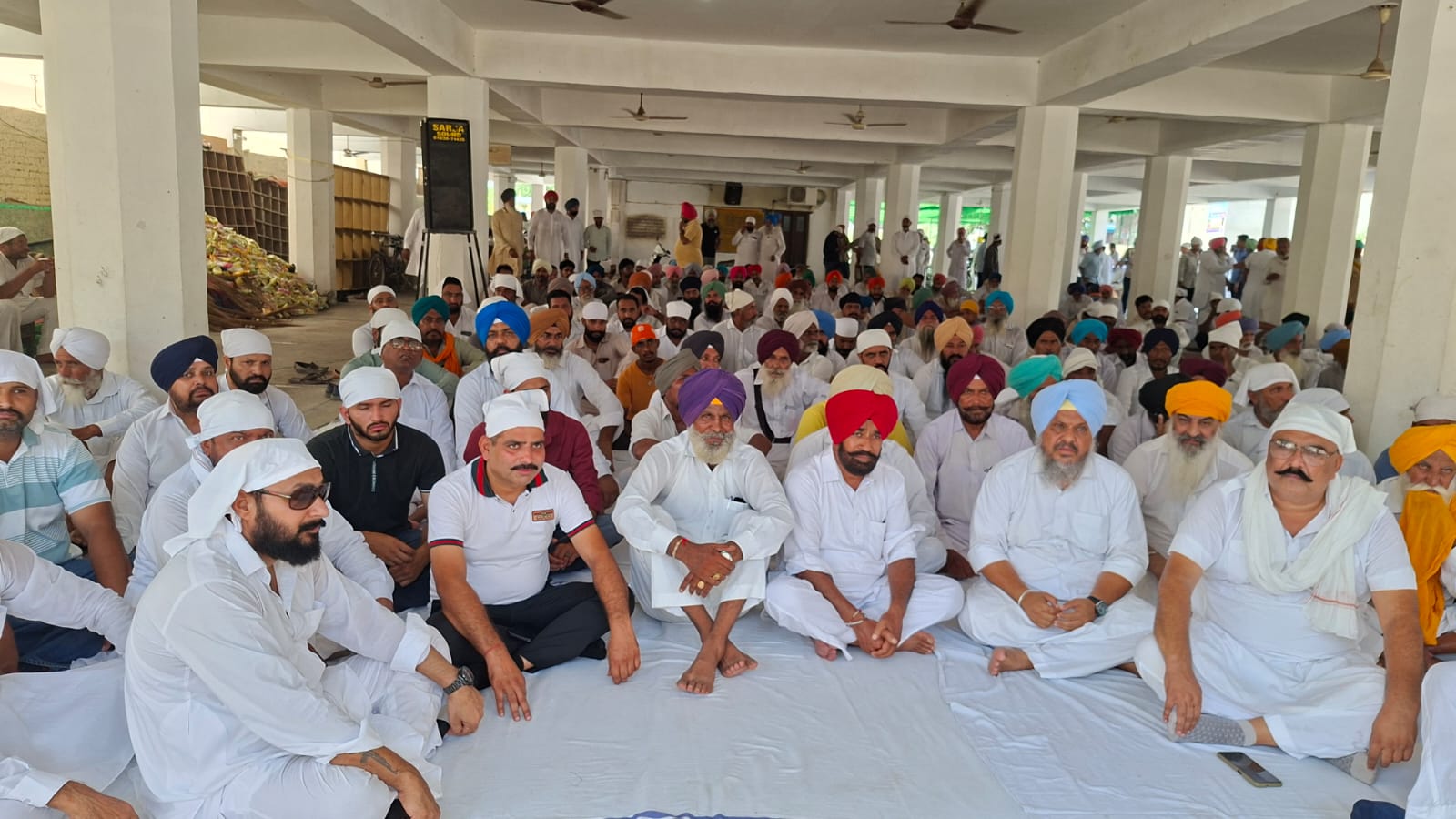 ਸ੍ਰੀ ਮੁਕਤਸਰ ਸਾਹਿਬ ਵਿਖੇ  ਸ਼੍ਰੋਮਣੀ ਅਕਾਲੀ ਦਲ (ਬ) ਵਲੋਂ ਬਿਜਲੀ ਕੱਟਾਂ ਨੂੰ ਲੈ ਕੇ ਰੋਸ ਪ੍ਰਦਰਸ਼ਨ
