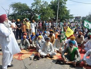 ਪਰਮਿੰਦਰ ਸਿੰਘ ਝੋਟਾ ਦੇ ਕਤਲ ਦੇ ਵਿਰੋਧ ’ਚ ਲਹਿਰਾਗਾਗਾ ਮੁਕੰਮਲ ਬੰਦ