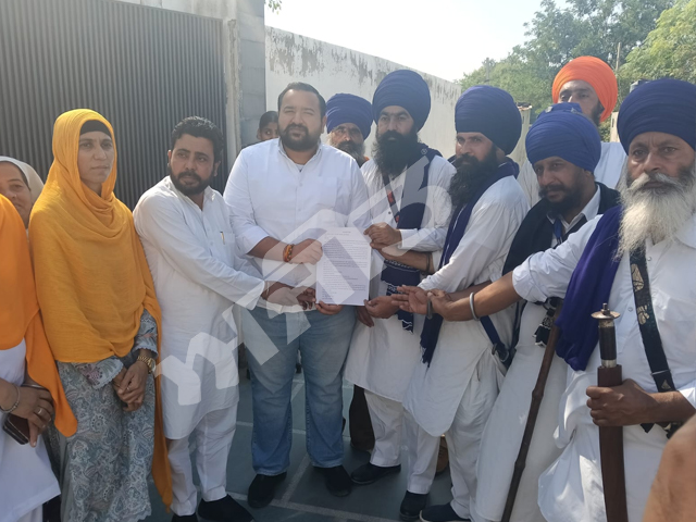 ਬਲਾਚੌਰ ਵਿਖੇ ਧਰਨਾ  ਅਕਾਲੀ ਦਲ ਵਾਰਿਸ ਪੰਜਾਬ ਦੇ ਤੇ ਹੋਰ ਜੱਥੇਬੰਦੀਆਂ ਵਲੋਂ ਧਰਨਾ