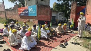 ਕਿਸਾਨ ਜਥੇਬੰਦੀਆਂ ਵਲੋਂ ਫਤਿਹਗੜ੍ਹ ਚੂੜੀਆਂ ਥਾਣੇ ਦਾ ਘਿਰਾਓ